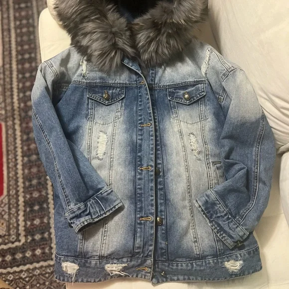 Jeans jacket - Picture 5 of 10